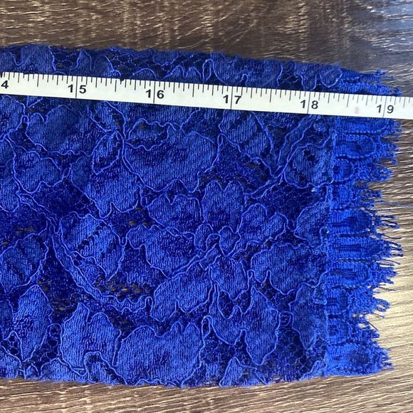 NWT Diane Von Furstenberg Lace dress, size 2 Cobalt Blue - Picture 8 of 14